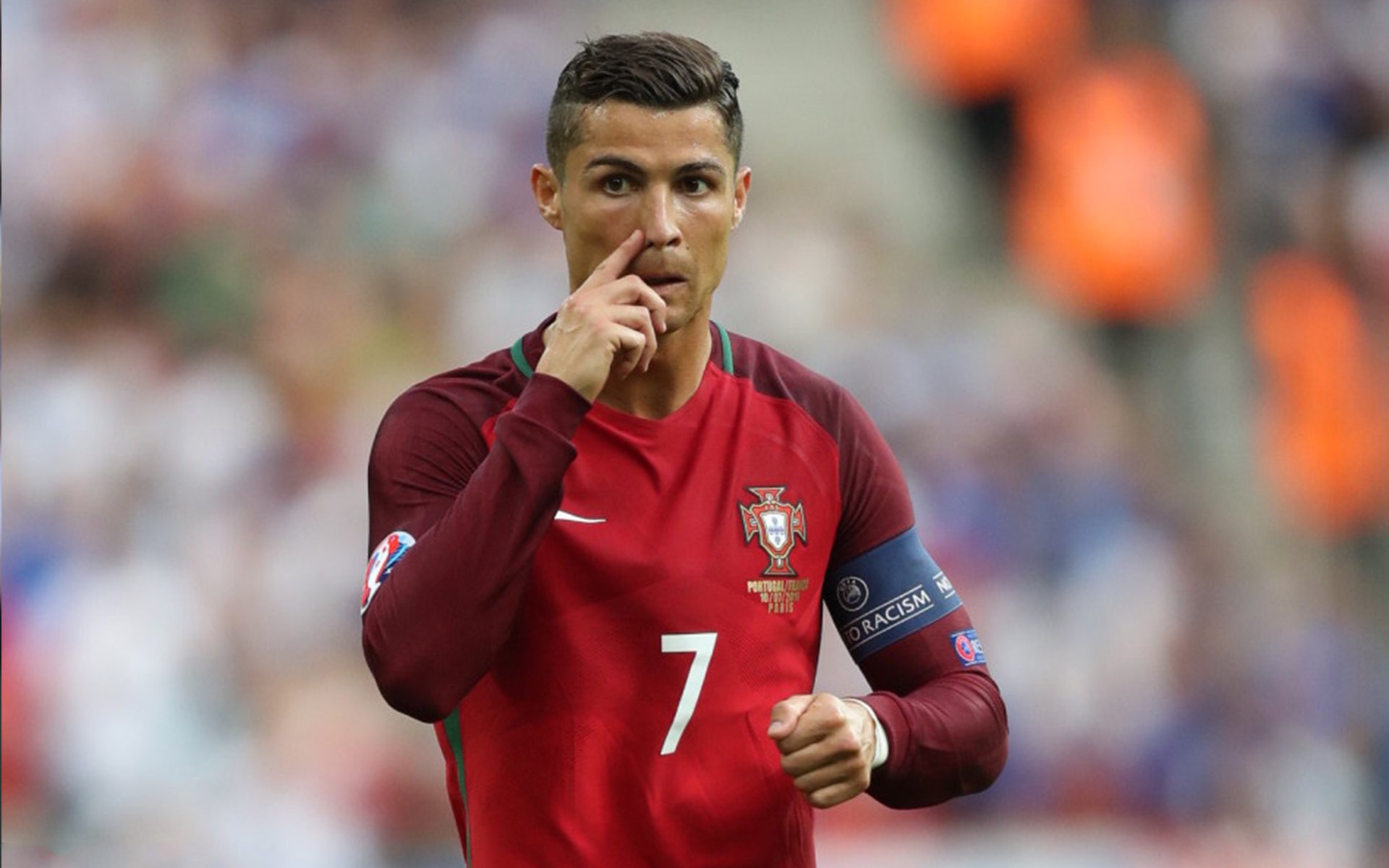 开云体育下载-波兰战术压制巴黎，布雷默在意甲焦点战接管比赛，当钢铁防线成为艺术